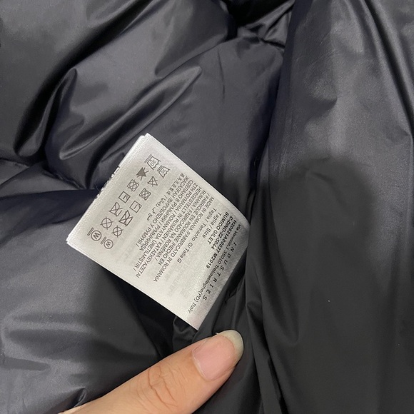 Moncler Black Puffer Jacket - Picture 9 of 10